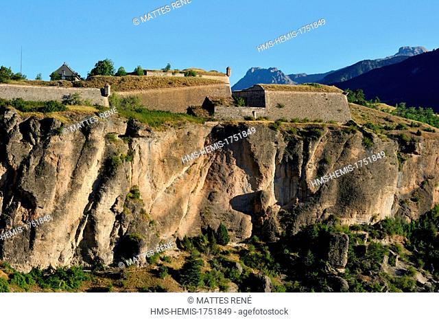 France, Hautes Alpes, Mont Dauphin, fortified village built by Vauban listed as World Heritage by UNESCO