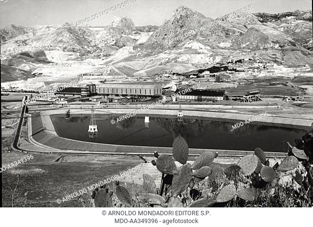Montecatini plant. Basin to accumulate industrial water at Montecatini company in Campofranco. Campofranco, 1960