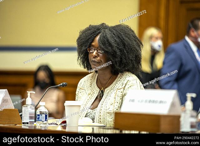 Zeneta Everhart, the mother of Zaire Goodman whom was injured in the Buffalo, New York shooting, testifies to The House Oversight and Reform Committee about gun...