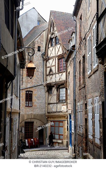 Medieval district, Moulins, Allier, Auvergne, France, Europe
