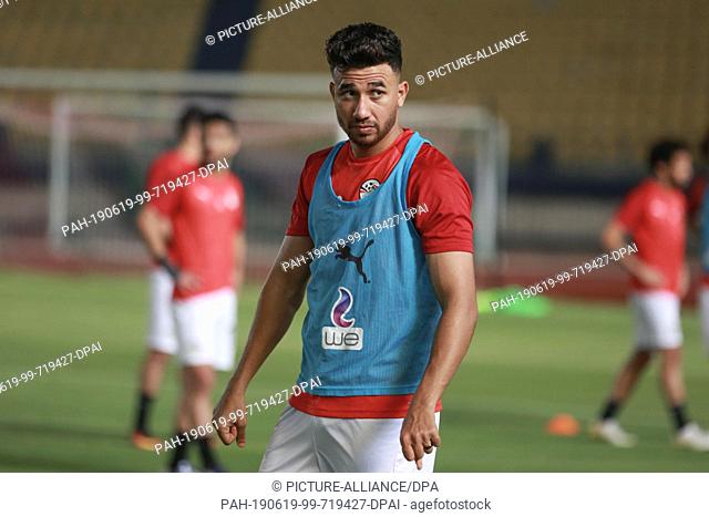 19 June 2019, Egypt, Cairo: Egypt's Mahmoud Hassan ""Trezeguet"" takes part in a training session for the Egypt national soccer team at the Cairo Military...