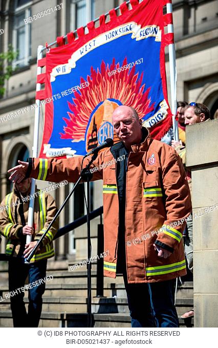 Matt Wrack (FBU Gen. Sec.) at the Leeds TUC May Day Rally 2014