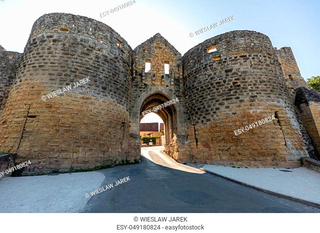 Porte des Tours, the medieval city gate, Domme, Dordogne, Aquitaine, France, Europe