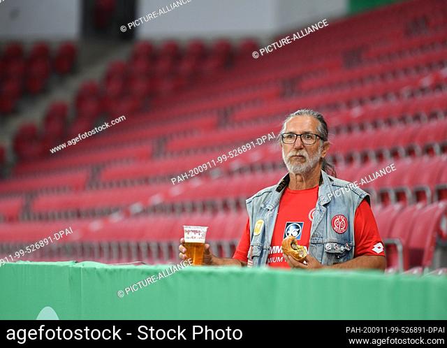 11 September 2020, Rhineland-Palatinate, Mainz: Football: DFB Cup, TSV Havelse - FSV Mainz 05, 1st round in the Opel Arena