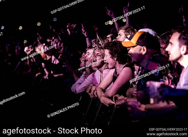 Roskilde, Denmark. 28th, June 2023. Festival goers seend a live concert with the American rock band Queens of the Stone Age during the Danish music festival...