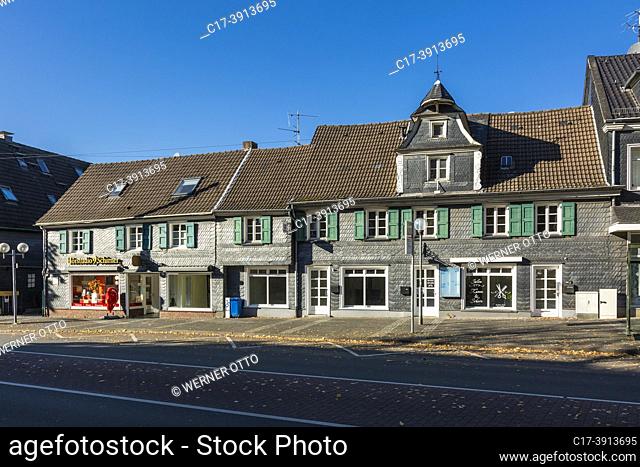 Haan, Germany, Haan, Bergisches Land, Niederbergisches Land, Niederberg, Rhineland, North Rhine-Westphalia, NRW, residential buildings and business houses in...
