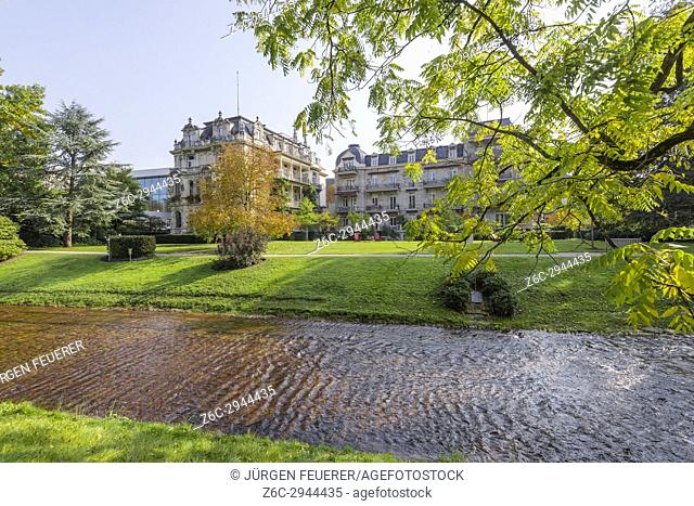 world famous hotel Brenners Parkhotel at the river Oos, spa park and arboretum at the Lichtentaler Allee in Baden-Baden, Black-Forest, Germany