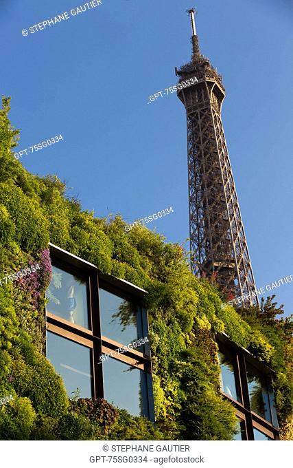 VEGETAL FACADE OF THE MUSEUM OF THE QUAY BRANLY, 7TH ARRONDISSEMENT, PARIS, FRANCE