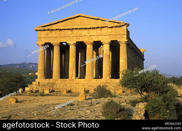 Concordia Temple of Agrigento, Sicily, Italy