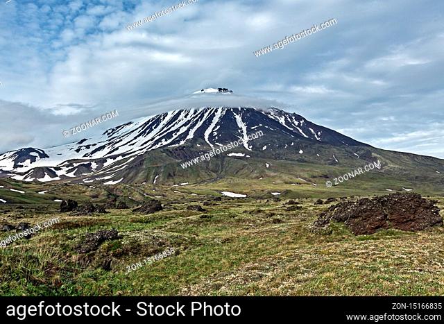 Kamchatka beautiful mountain landscape: view of Oval Zimina Volcano. Eurasia, Russia, Far East, Kamchatka Peninsula, Klyuchevskaya Group of Volcanoes
