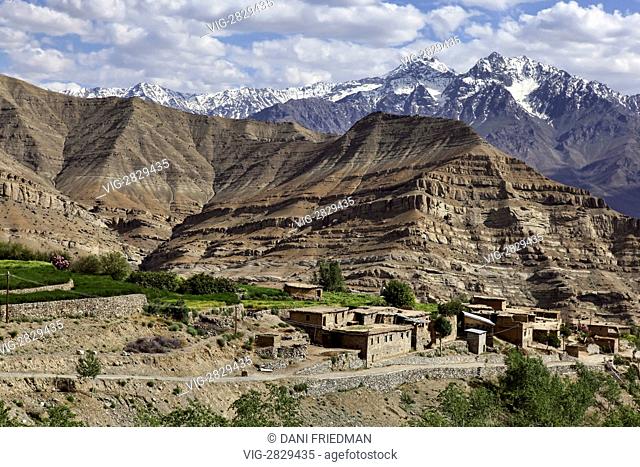 A remote mountain village surrounded by magnificent mountains a few hours away from the town of Kargil in Ladakh, India. - LADAKH, INDIA, 10/07/2010