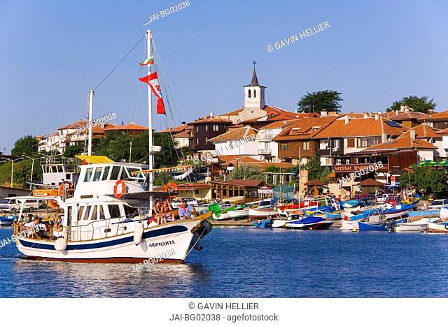 Bulgaria, Black Sea Coast, Nesebar, Harbour and Old Town