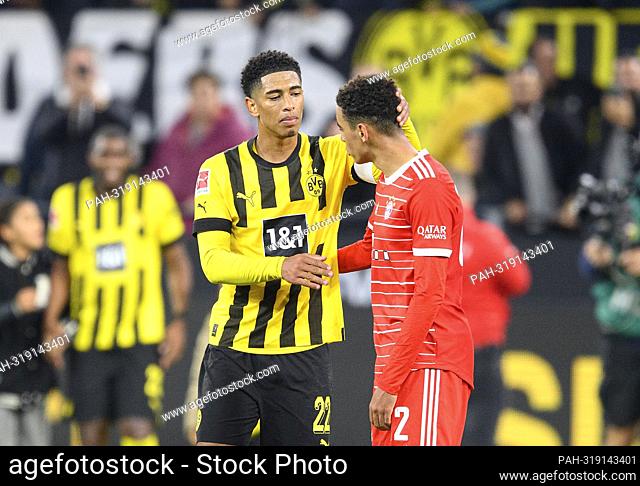 Jew BELLINGHAM l. (DO) with Jamal MUSIALA (M) after the game, soccer 1st Bundesliga, 09th matchday, Borussia Dortmund (DO) - FC Bayern Munich (M) 2: 2