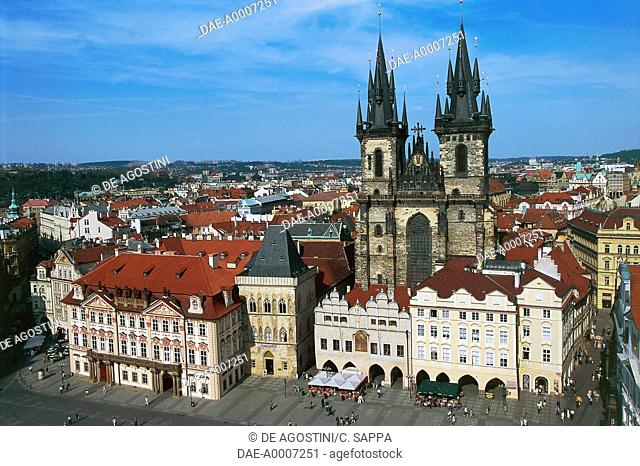 Goltz-Kinsky palace, 1755-1765, on the left, and the Church of Our Lady before Tyn, 1365-1511, Old Town Square (Staromestske namesti) in Prague (UNESCO World...