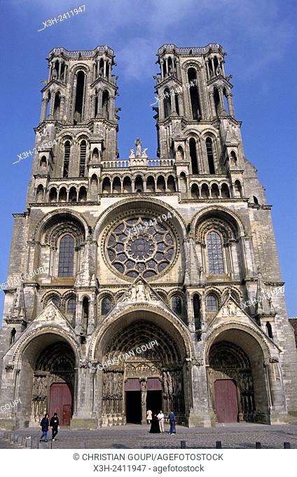 west facade of the Cathedral, Laon, Aisne department, Picardy region, northern France, Europe