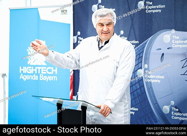 20 November 2023, Bavaria, Planegg: Markus Söder (CSU), party leader and Minister President of Bavaria, speaks at a press event in the integration hall of the...