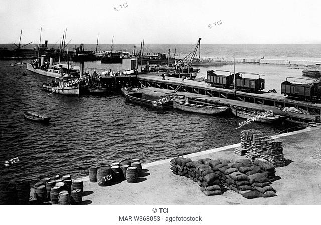 view of the port of bengasi 1910-20