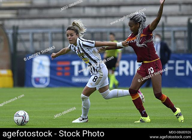 Juventus woman footballer Martina Rosucci and Roma woman footballer Lindsey Thomas during the match Roma-Juventus in the tre fontane stadium