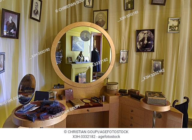 Le Clos Lupin, Maison Maurice Leblanc, ancienne demeure de l'ecrivain qui abrite un musee consacre a son heros de fiction Arsene Lupin, Etretat