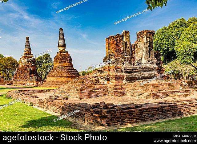 wat phra si sanphet, buddhist temple complex, temple of the royal family, built in 1412 below king rama thibodi ii, ayutthaya historical park, ayutthaya