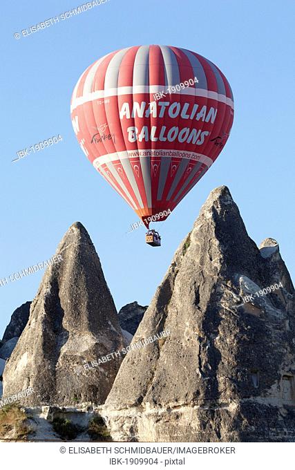 Hot-air balloon, balloon ride, Goreme, Cappadocia, Turkey
