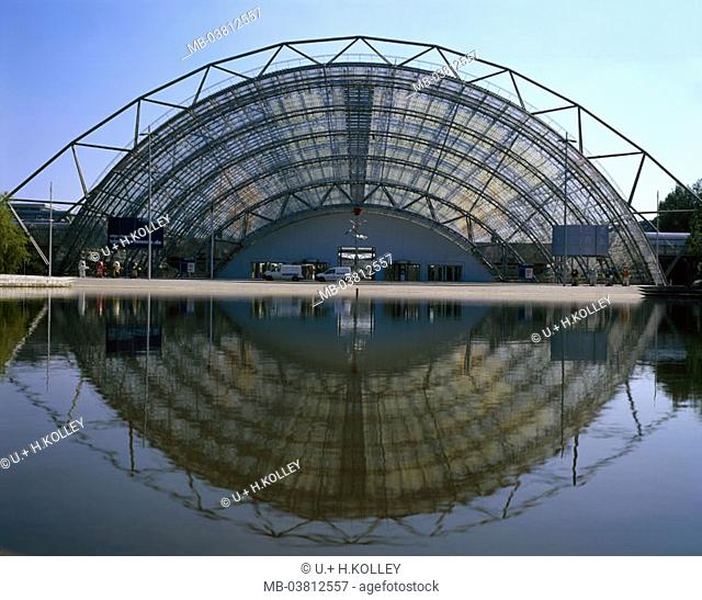 Germany, Saxony, Leipzig,  New fair, glass hall,  Basins, reflection,  Fairgrounds, fair buildings, pavilion, 1993-96, Volkwin Marg, construction