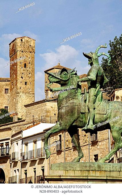 Equestrian monument to Francisco Pizarro and Main Square, Trujillo, Caceres province, Extremadura, Spain