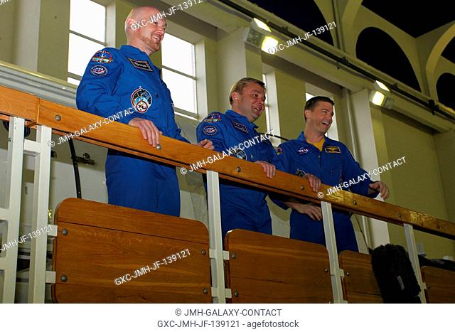 At the Gagarin Cosmonaut Training Center in Star City, Russia, Expedition 4041 prime crew members Alexander Gerst of the European Space Agency (left)