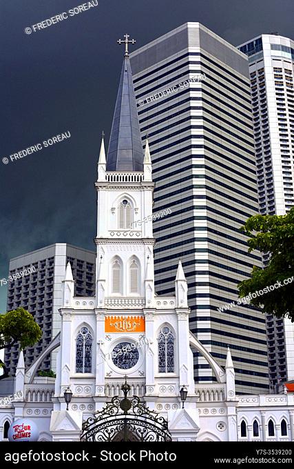 Telok Ayer Chinese Methodist Church (1889), Fraser's tower office building in background