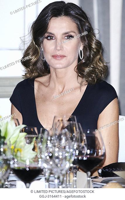 Queen Letizia of Spain attended the 'Francisco Cerecedo' journalism awards to Ruben Amon at Palace Hotel on October 22, 2018 in Madrid, Spain