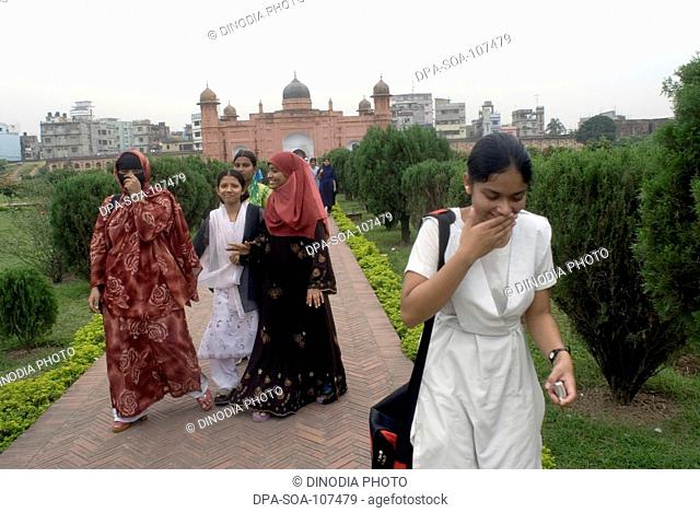 Girls and Women on The Way of  Lalbagh fort  built by prince Mohammad Azam ; son of Mughal Emperor Aurangzeb in 1678 AD ; Dhaka ; Bangladesh