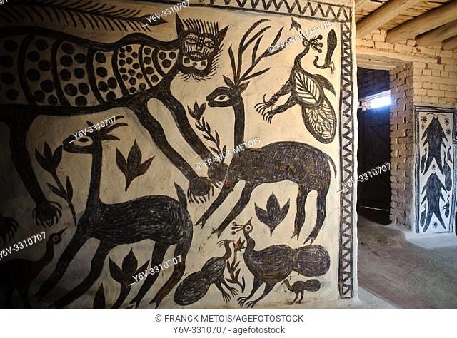 Mural painting in the Hazaribagh region ( Jharkhand, India). This art form is called Khovar. Khovar art is practised by low caste and tribal women living in...