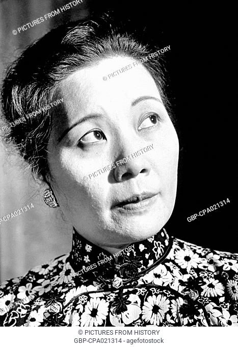 China: Soong May-ling or Mei-ling, also known as Madame Chiang Kai-shek (Song Meiling, 1898-2003), First Lady of the Republic of China (ROC) and wife of...