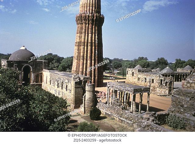 Mehrauli Quwwat ul-Islam Mosque Complex. Lower portion of Qutb Minar. Delhi India