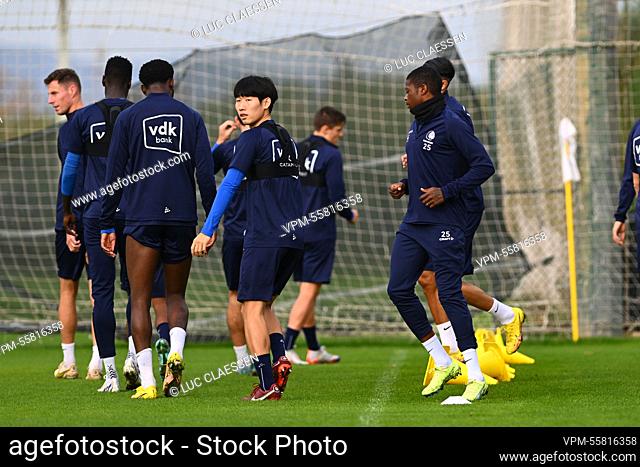 Gent's players pictured during a training session at the winter training camp of Belgian first division soccer team KAA Gent in Oliva, Spain
