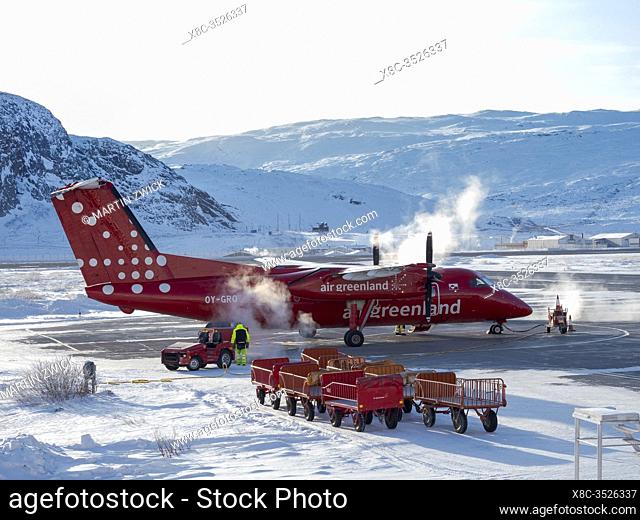 Kangerlussuaq Flughafen im Winter, das Drehkreuz fuer ganz Groenland. Amerika, Nordamerika, Groenland, Daenemark