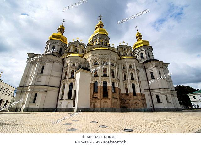 Domition cathedral, the Kiev-Pechersk Lavra, UNESCO World Heritage Site, Kiev (Kyiv), Ukraine, Europe
