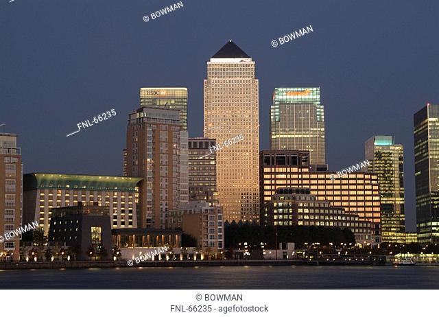 Buildings at waterfront, Canary Wharf, Isle Of Dogs, London, England