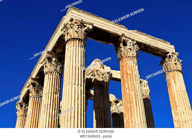 Standing Corinthian columns, early morning, Temple of Olympian Zeus, Athens, Greece, Europe