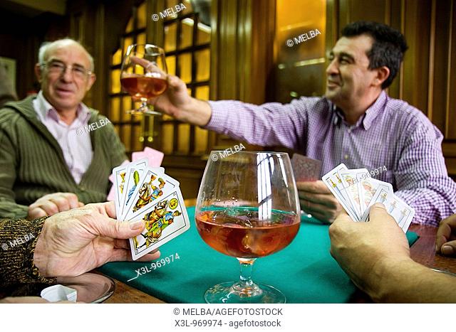 'Mus', card game  Tudela  Navarra  Spain