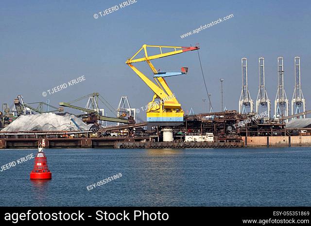 Cargo port of Rotterdam, the largest port in the Netherlands and Europa. Cranes and containers