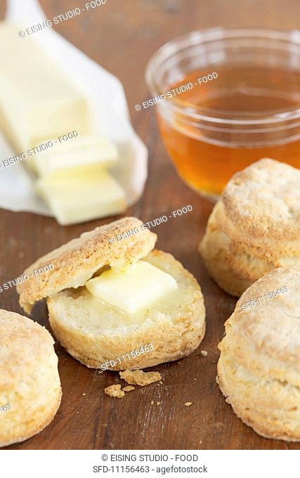 Buttermilk scones with butter and honey