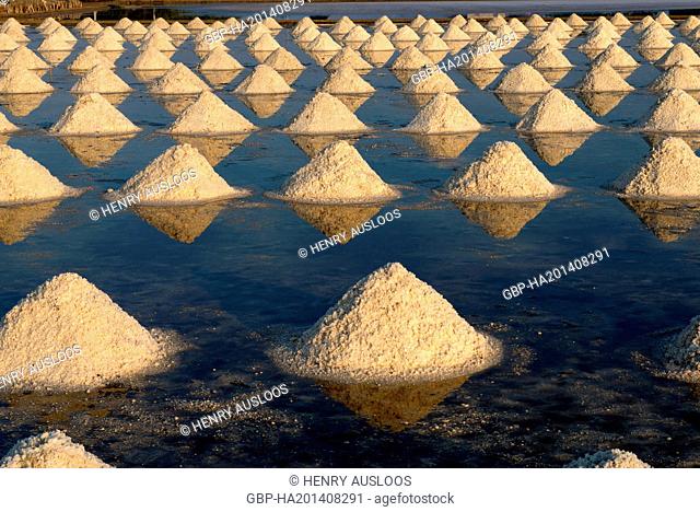 Thailand; Petchaburi; Salt fields