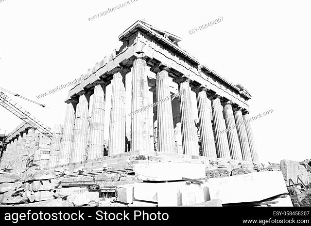in greece the old architecture and historical place parthenon     athens
