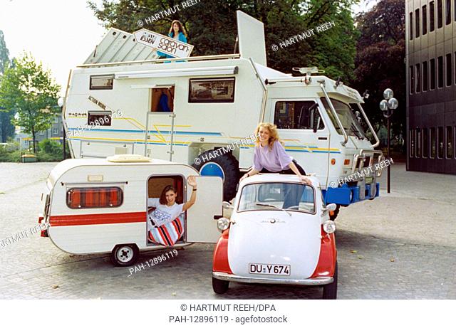 In October 1990, three fair hostesses will present at the International Caravan Show in Essen an Isetta from 1961 with mini-trailer and the most expensive...