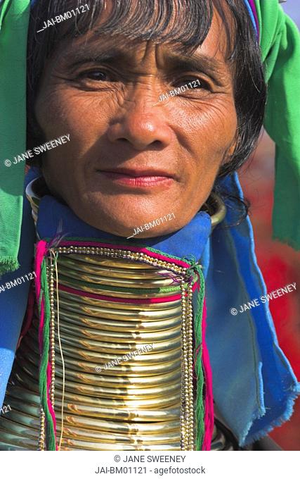 Myanmar, Shan State, Lady from Paudaung tribe AKA Long Neck tribe