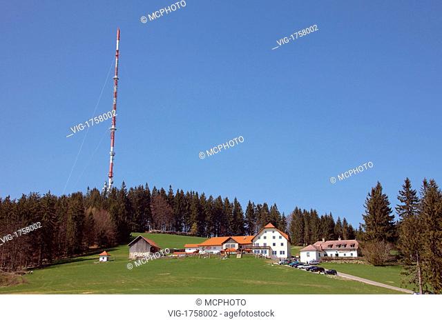 ORF radio transmitter on the Gisela Observatory at Linz - Linz, Oberösterreich, Österreich, 01/01/2009