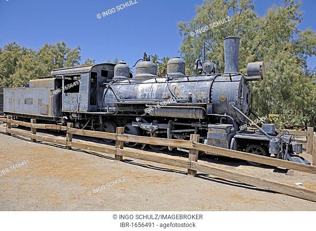 Historic steam engine from 1930 used for the transport of borax, Furnace Creek Museum, Death Valley National Park, California, USA, North America