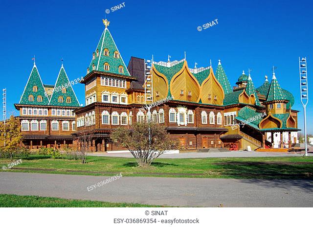MOSCOW, RUSSIA - October 21, 2015: Palace of Tsar Alexei Mikhailovich in Kolomenskoye in autumn day