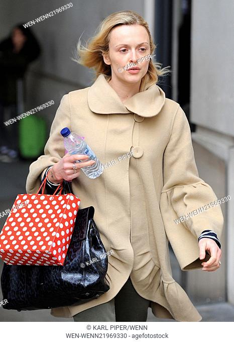 A make up free Fearne Cotton leaving the BBC Radio 1 studios Featuring: Fearne Cotton Where: London, United Kingdom When: 28 Nov 2014 Credit: Karl Piper/WENN